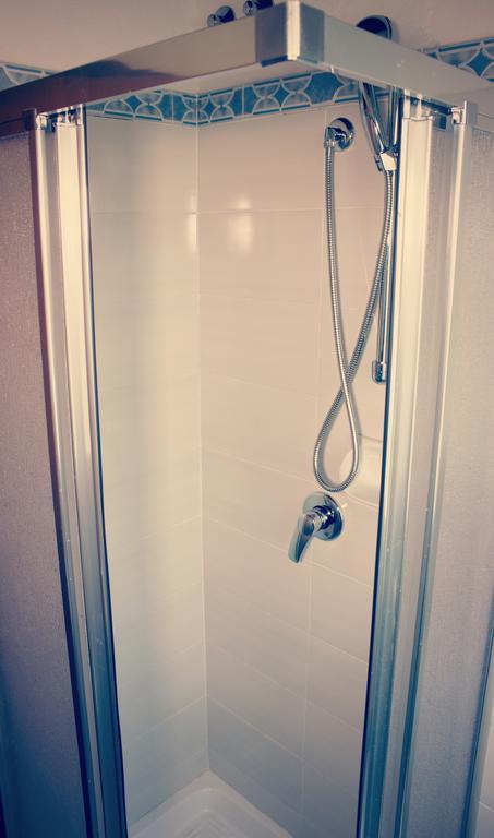 רימיני Hotel Amoha מראה חיצוני תמונה